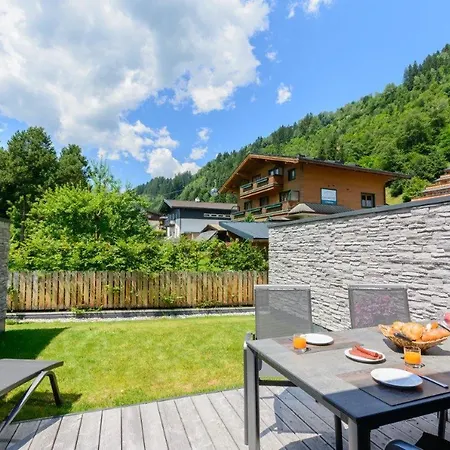 Apartment Residenz Wildkogelbahnen 1 *